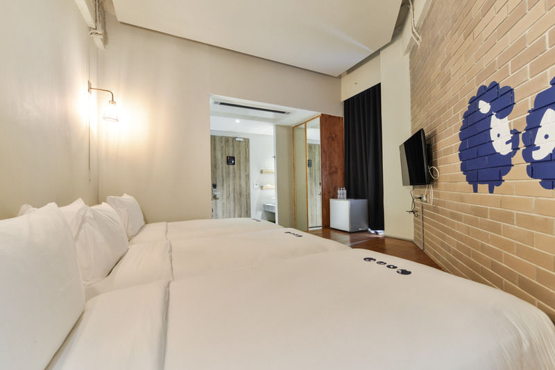 Kokotel Bangkok Surawong Banguecoque Exterior foto