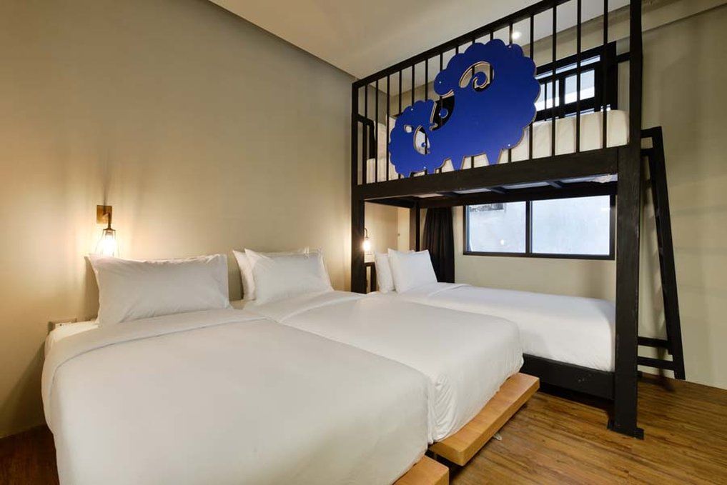 Kokotel Bangkok Surawong Banguecoque Exterior foto